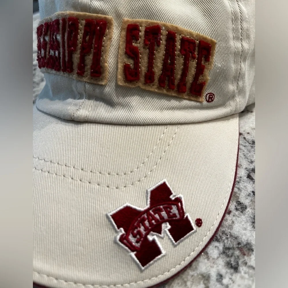Mississippi State College hat cap Team Starter adjustable hat cap